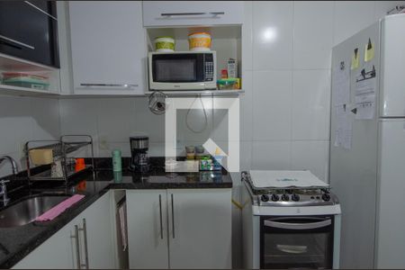 Casa de condomínio à venda com 230m², 3 quartos e 3 vagas Casa de condomínio à venda com 230m², 3 quartos e 3 vagasCozinha