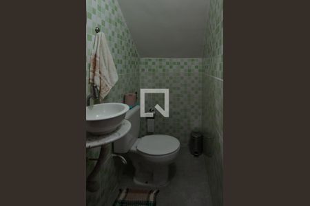 Casa de condomínio à venda com 230m², 3 quartos e 3 vagas Casa de condomínio à venda com 230m², 3 quartos e 3 vagasLavabo