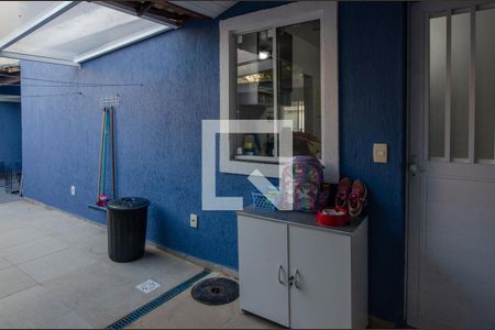 Casa de condomínio à venda com 230m², 3 quartos e 3 vagas Casa de condomínio à venda com 230m², 3 quartos e 3 vagasÁrea de Serviço