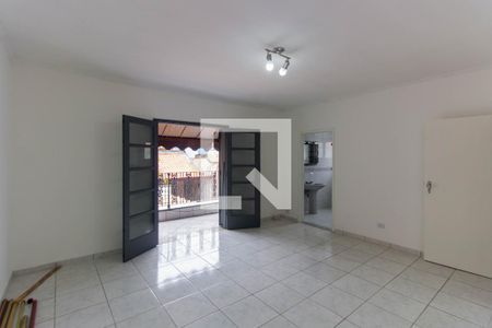 Suíte de casa para alugar com 3 quartos, 320m² em Jardim Teresa, São Paulo