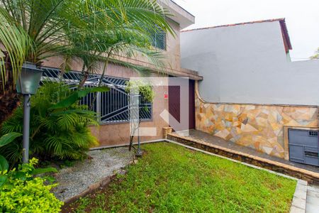 Casa à venda com 320m², 3 quartos e 10 vagas Casa à venda com 320m², 3 quartos e 10 vagasGaragem