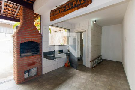 Casa à venda com 320m², 3 quartos e 10 vagas Casa à venda com 320m², 3 quartos e 10 vagasChurrasqueira