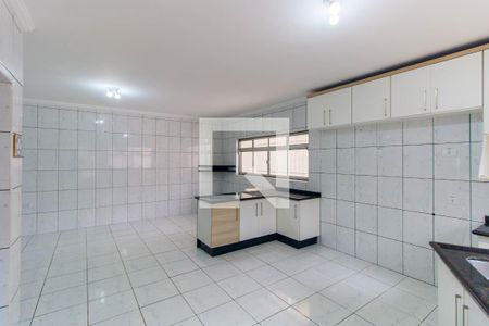 Casa à venda com 320m², 3 quartos e 10 vagas Casa à venda com 320m², 3 quartos e 10 vagasCozinha