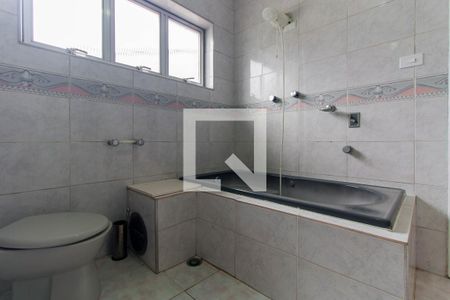 Casa à venda com 320m², 3 quartos e 10 vagas Casa à venda com 320m², 3 quartos e 10 vagasBanheiro 2