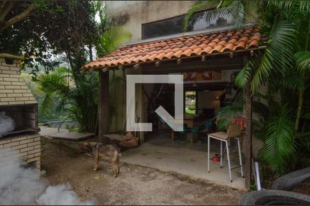 Casa de condomínio para alugar com 500m², 1 quarto e sem vagaVaranda