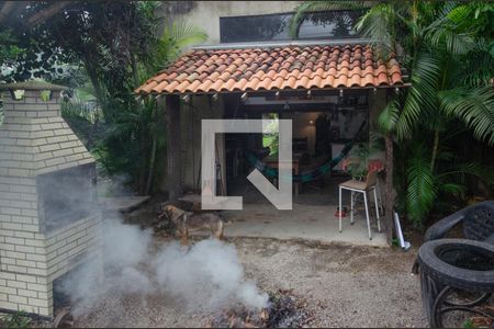 Casa de condomínio para alugar com 500m², 1 quarto e sem vagaVaranda