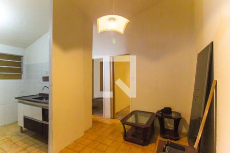 Sala de jantar de casa para alugar com 2 quartos, 100m² em Conjunto Residencial José Bonifácio, São Paulo