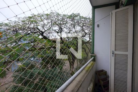 Sacada de apartamento à venda com 1 quarto, 49m² em Floresta, Porto Alegre