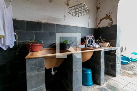 Casa à venda com 115m², 3 quartos e 2 vagasÁrea de Serviço