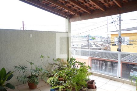 Varanda de casa à venda com 3 quartos, 191m² em Cipava, Osasco