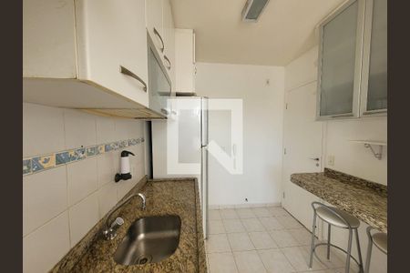 Apartamento à venda com 60m², 2 quartos e 1 vagaCozinha