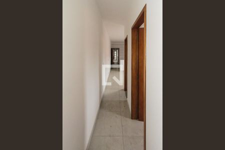 Corredor de apartamento para alugar com 2 quartos, 48m² em Vila Prudente, São Paulo