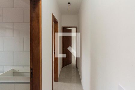 Corredor de apartamento para alugar com 2 quartos, 48m² em Vila Prudente, São Paulo