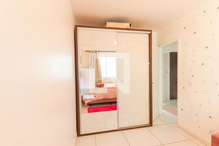 Quarto 1 de apartamento para alugar com 2 quartos, 50m² em Sítio Cercado, Curitiba