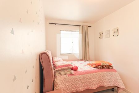 Quarto 1 de apartamento para alugar com 2 quartos, 50m² em Sítio Cercado, Curitiba