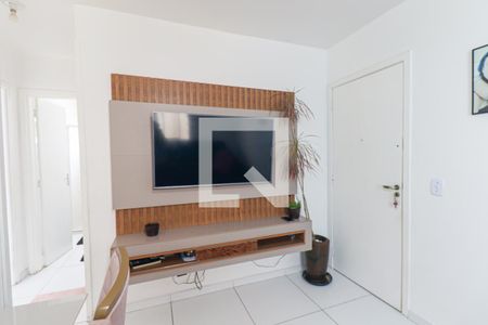 Sala de apartamento para alugar com 2 quartos, 50m² em Sítio Cercado, Curitiba