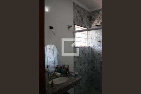 Casa à venda com 337m², 3 quartos e 5 vagasBanheiro suite 1