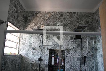 Casa à venda com 337m², 3 quartos e 5 vagasBanheiro suite 1