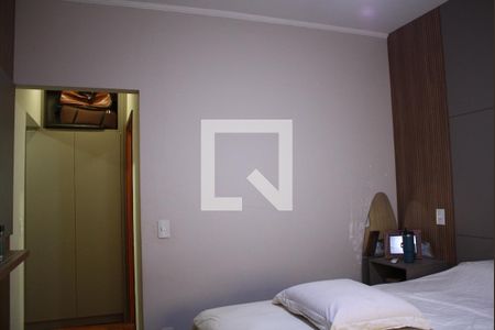 Casa à venda com 337m², 3 quartos e 5 vagasDormitório suíte 1