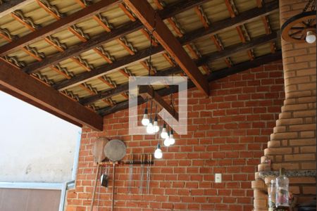 Casa à venda com 337m², 3 quartos e 5 vagasÁrea gourmet e quintal