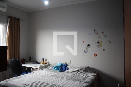 Casa à venda com 337m², 3 quartos e 5 vagasDormitório suíte 3