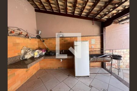 Casa à venda com 200m², 4 quartos e sem vagaChurrasqueira