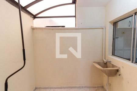 Casa de condomínio para alugar com 68m², 2 quartos e 1 vagaLavanderia