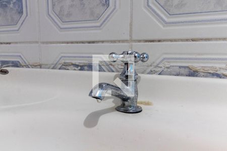 Casa de condomínio para alugar com 68m², 2 quartos e 1 vagaBanheiro - torneira
