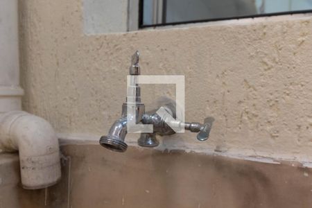 Casa de condomínio para alugar com 68m², 2 quartos e 1 vagaLavanderia (Torneira)