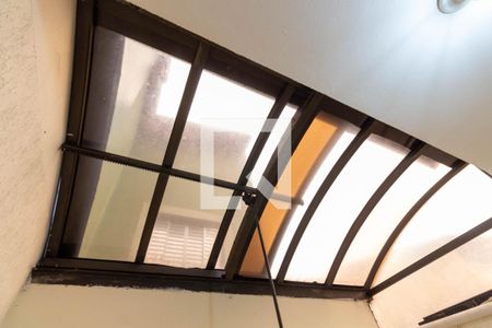 Casa de condomínio para alugar com 68m², 2 quartos e 1 vagaLavanderia