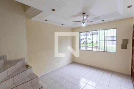 Casa de Condomínio para alugar com 2 quartos, 68m² em Parque Boturussu, São Paulo