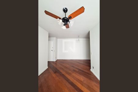 Sala de apartamento à venda com 3 quartos, 116m² em Santa Rosa, Niterói