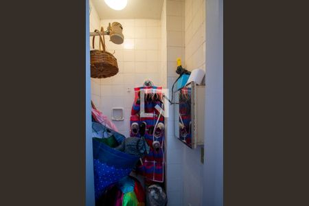 Apartamento para alugar com 78m², 2 quartos e sem vagaBanheiro de serviço