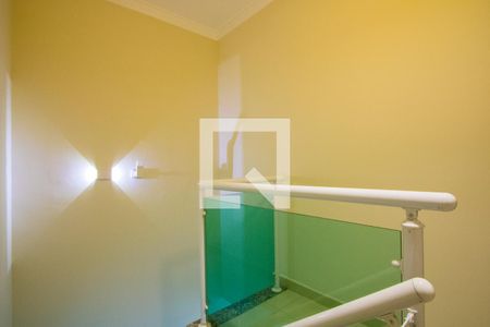 Casa à venda com 143m², 2 quartos e 3 vagas Casa à venda com 143m², 2 quartos e 3 vagasCorredor