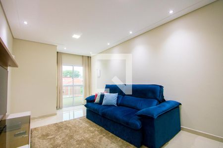 Casa à venda com 143m², 2 quartos e 3 vagas Casa à venda com 143m², 2 quartos e 3 vagasSala