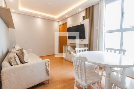 Sala de apartamento para alugar com 2 quartos, 49m² em Serraria, São José