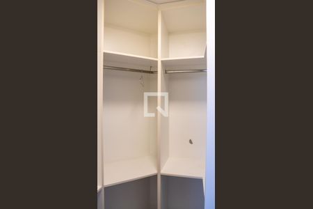Apartamento para alugar com 83m², 2 quartos e 2 vagasCloset