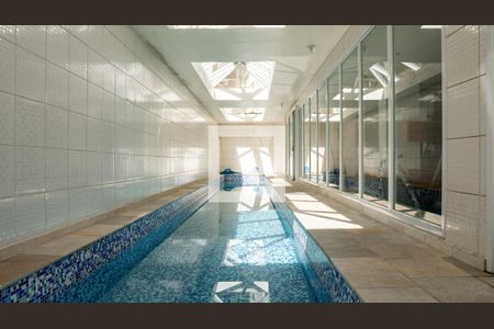 Apartamento para alugar com 83m², 2 quartos e 2 vagasPiscina