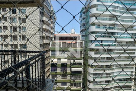 Apartamento à venda com 90m², 3 quartos e 1 vaga Apartamento à venda com 90m², 3 quartos e 1 vagaSuite