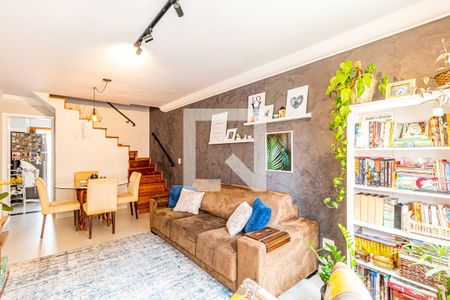 Sala de casa de condomínio à venda com 2 quartos, 76m² em Vila Sao Domingos, São Paulo