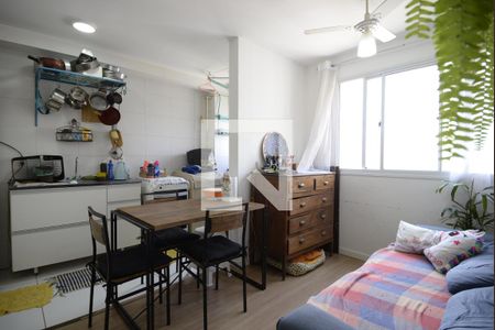Sala de apartamento à venda com 2 quartos, 40m² em Cambuci, São Paulo