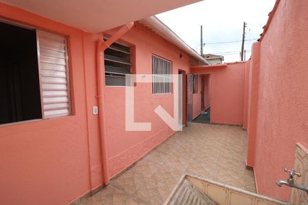 Casa para alugar com 111m², 2 quartos e 1 vagaÁrea de Serviço