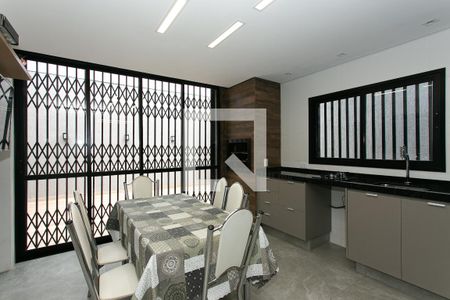 Casa à venda com 320m², 5 quartos e 5 vagasEspaço Gourmet