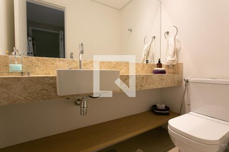 Casa à venda com 320m², 5 quartos e 5 vagasLavabo