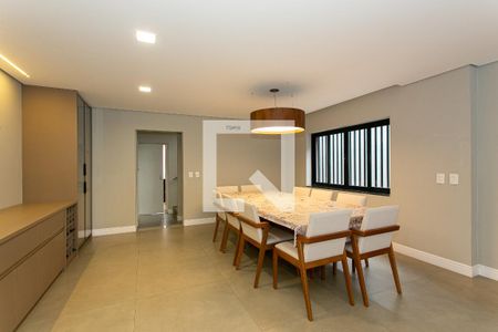 Sala de casa à venda com 5 quartos, 320m² em Vila Lais, São Paulo