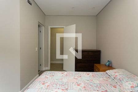 Casa à venda com 320m², 5 quartos e 5 vagasSuíte 3