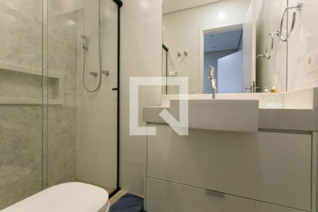 Casa à venda com 320m², 5 quartos e 5 vagasBanheiro da Suíte 3