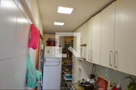 Apartamento à venda com 61m², 2 quartos e 1 vagaCozinha 