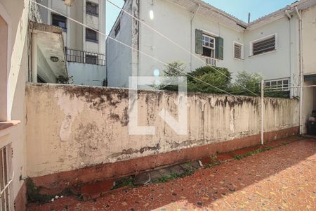 Casa para alugar com 300m², 5 quartos e 4 vagasQuintal