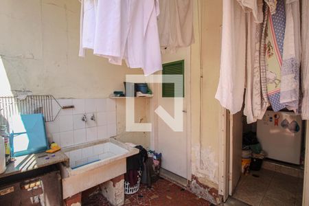 Casa para alugar com 300m², 5 quartos e 4 vagasÁrea de Serviço